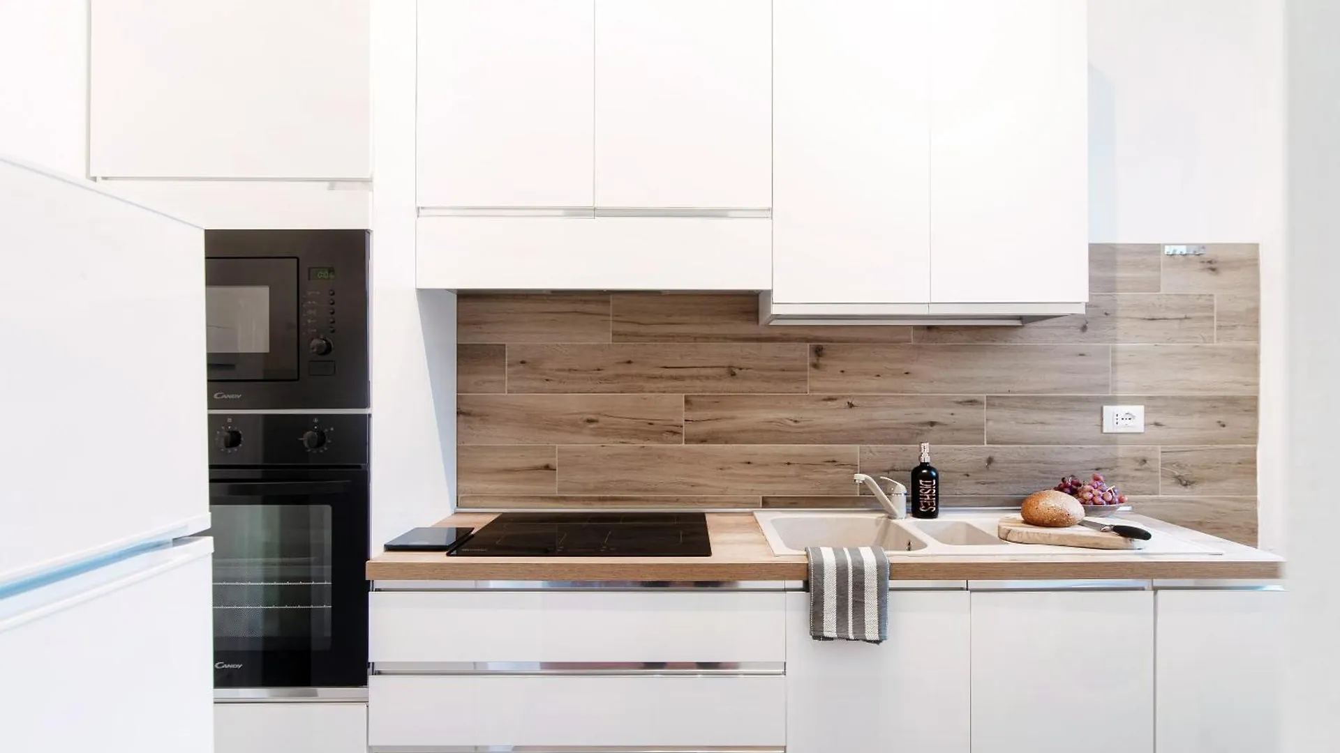 Zamenhof 9 - By Myhomeincomo Apartment Como